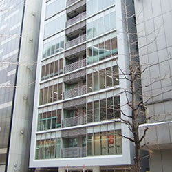 AGA�N���j�b�N�D�y